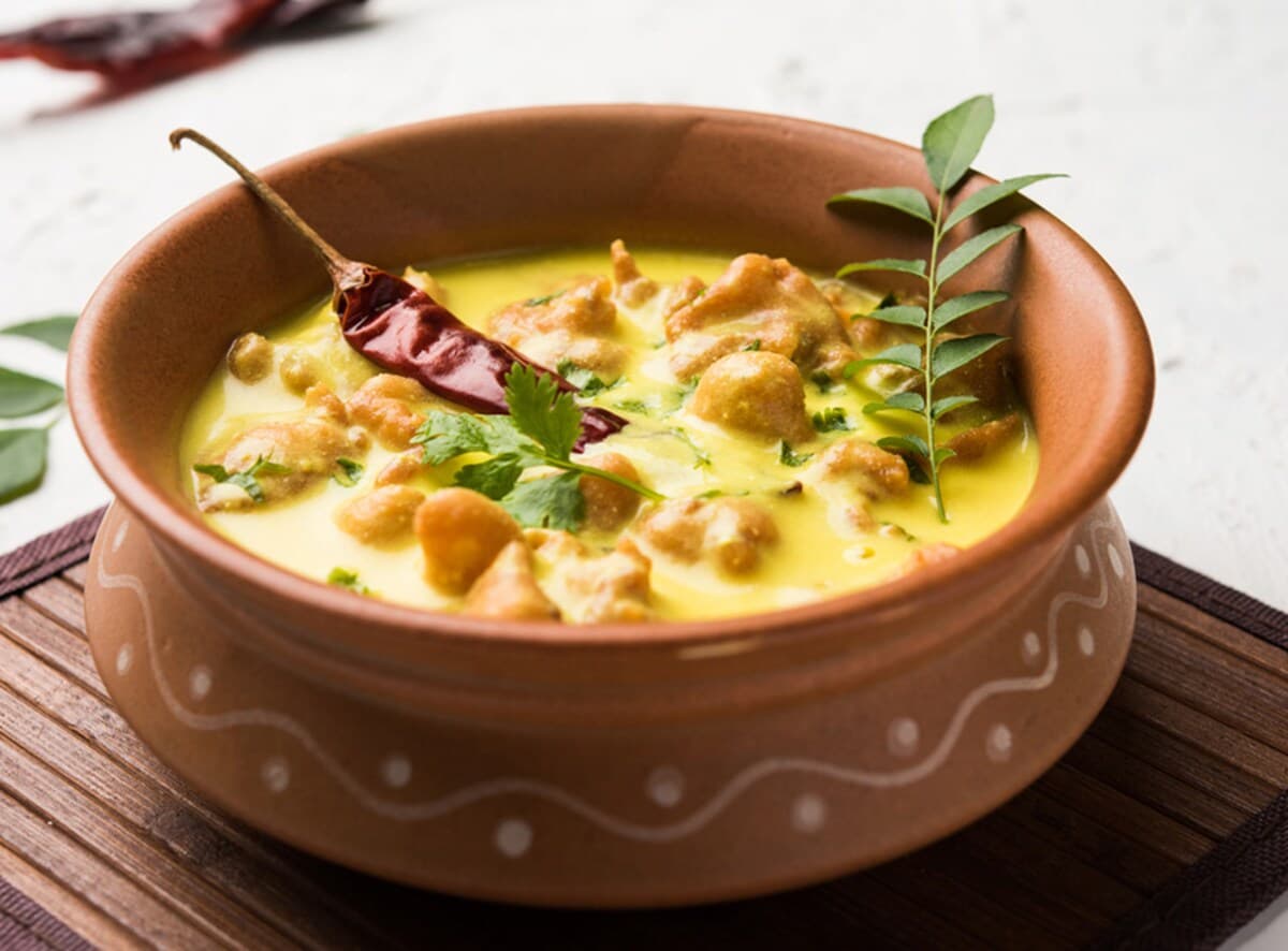 Kumaoni Jholi: A Tangy Yogurt Curry That Heals from the Hills
